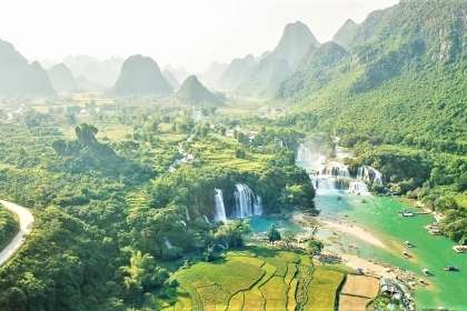 FLYING STRAIGHT CAN THO - BANGKOK: THAILAND CLOSER THAN EVER!