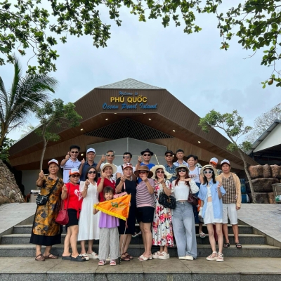 chùm tour ghép , tour riêng theo yêu cầu