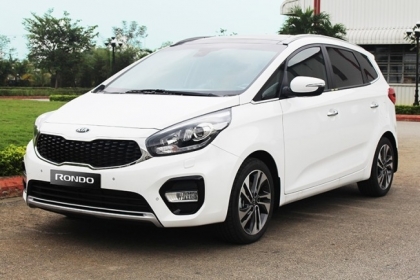 KIA Rondo: 7 seater car rental Da Nang